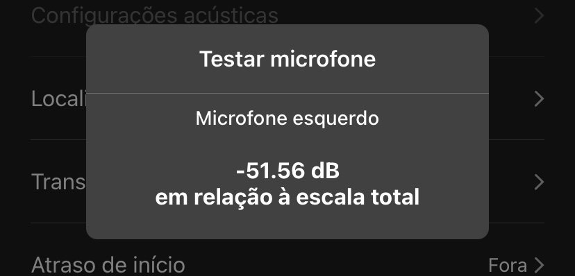 A janela Test microphone (Testar microfone) exibe uma leitura de nível para cada microfone conectado em decibéis (dB).